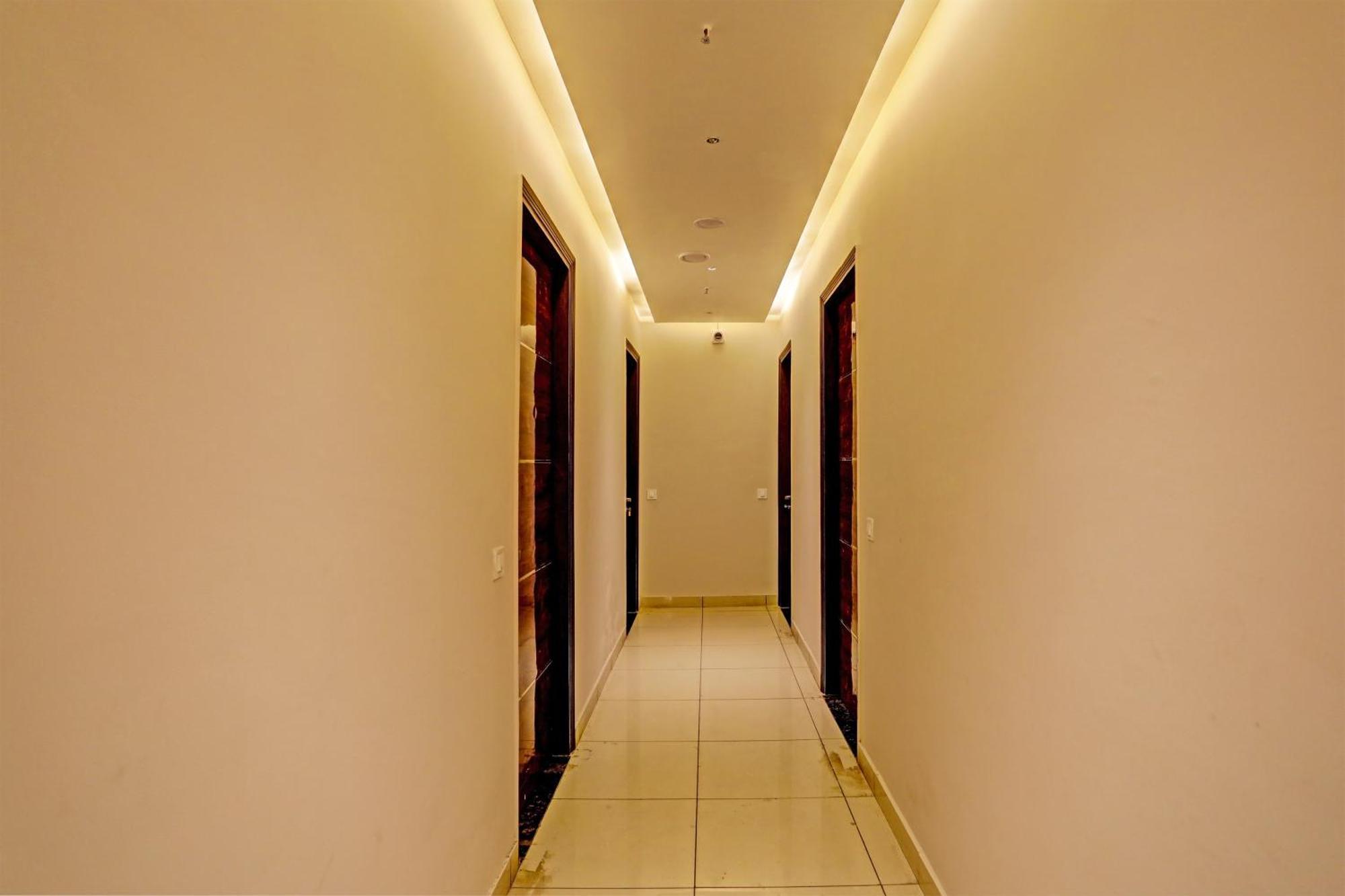 Hotel O Miraas Hotel And Banquet Hall 루드히아나 외부 사진